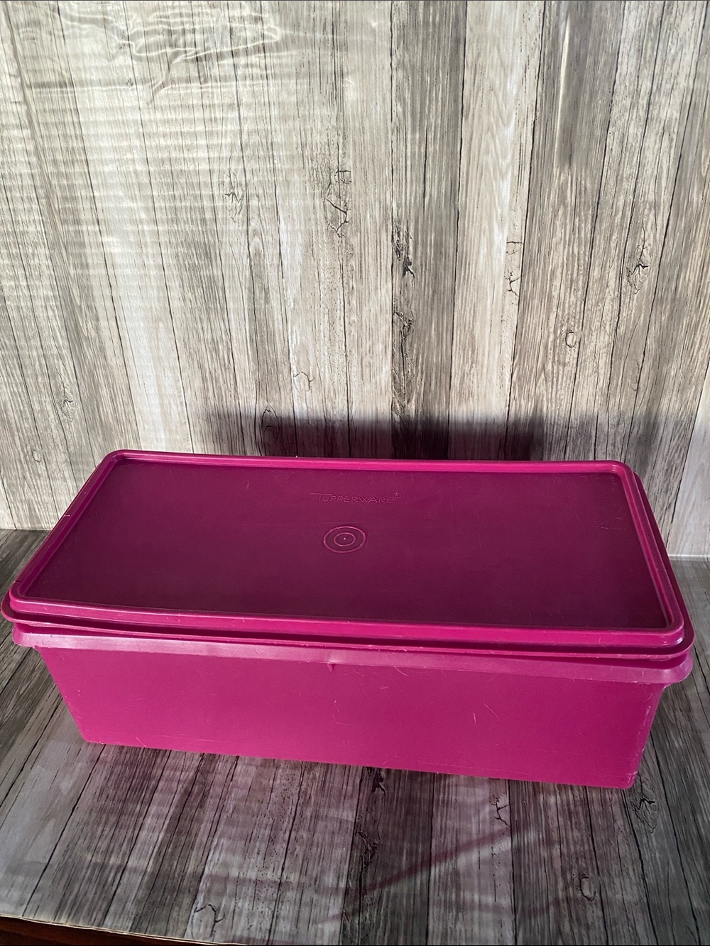 Tupperware Jumbo Bread Keeper Server Storage Container Rectangle Purple